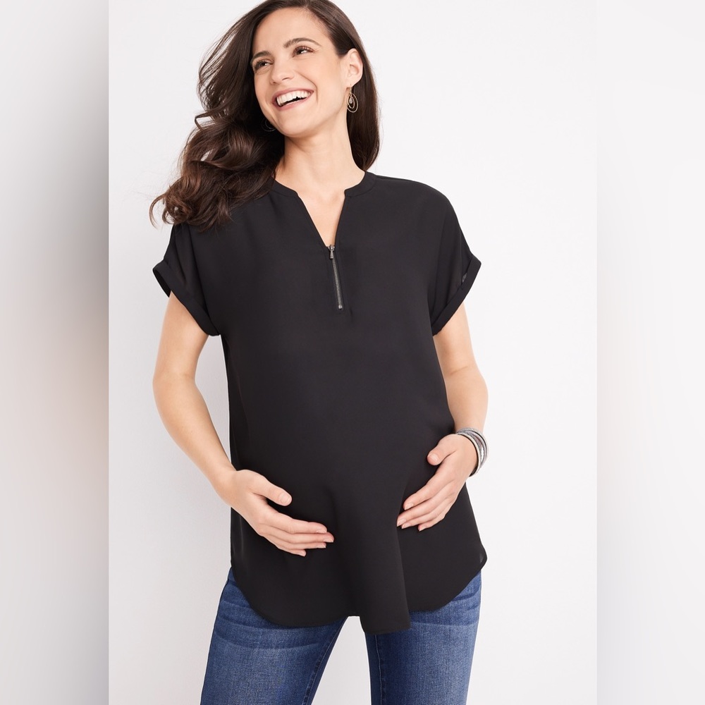 NWT Geneva Zipper Neck Nursing Friendly Maternity Blouse